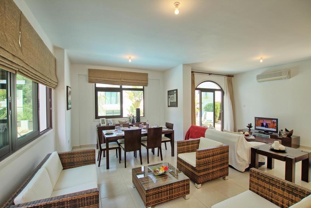 Villa Anatoli - Cape Greco Protaras Exterior foto